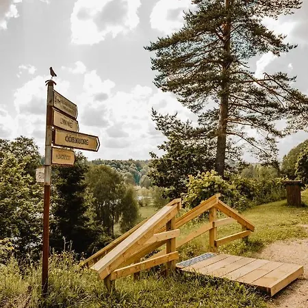 Tindioru House Holiday home *