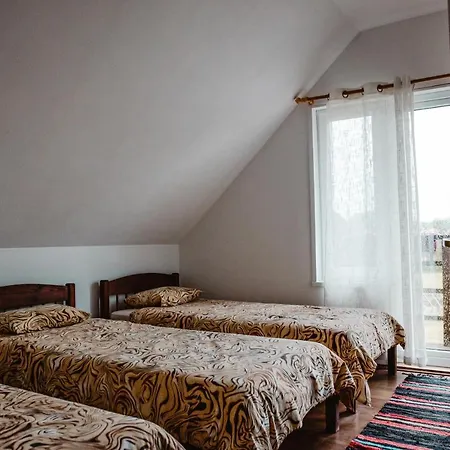 Tindioru House Holiday home Rouge