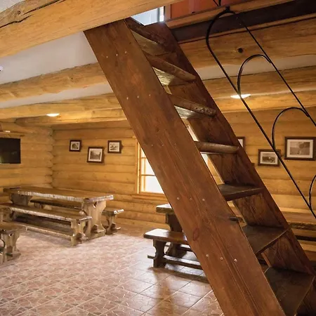 Tindioru House Holiday home *