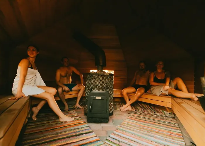 Tindioru House بيت للعطل