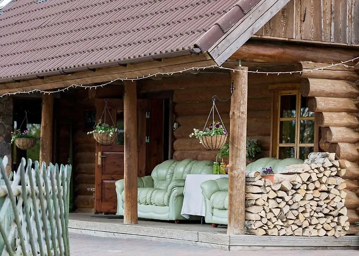 Tindioru House بيت للعطل